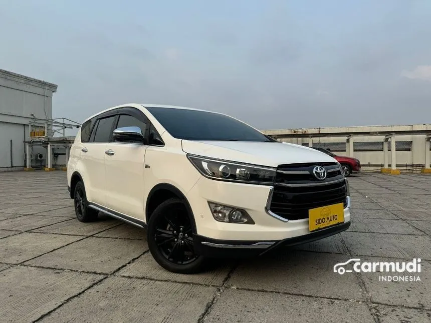 2019 Toyota Innova Venturer Wagon