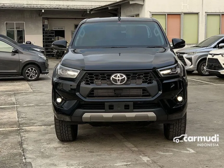 2024 Toyota Hilux V Dual Cab Pick-up