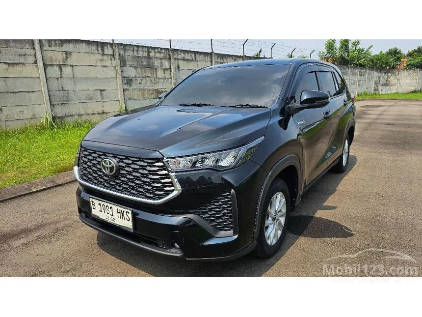 Jual Mobil Toyota Kijang Innova Zenix 2023 G HV (Premium Color) 2.0 di DKI Jakarta Automatic MPV Hitam Rp 390.000.000