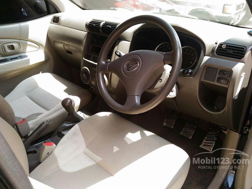 Jual Mobil Daihatsu Xenia 2011 Li DELUXE 1.0 di Jawa Timur ... Jual Mobil Daihatsu Xenia 2011 Li DELUXE 1.0 di Jawa Timur ...