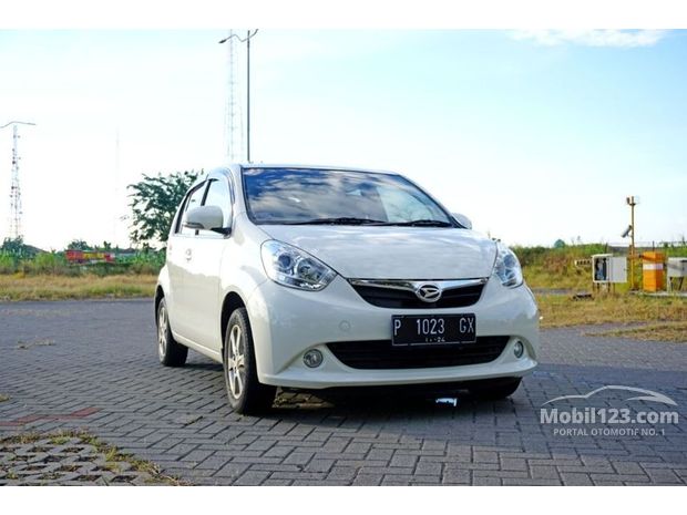  Mobil Bekas Baru dijual di Jember Jawa-timur Indonesia - Dari 212 