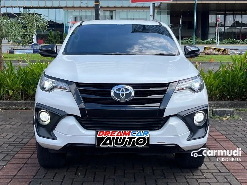 Jual Mobil Toyota Fortuner 2020 VRZ 4X2 2.4 di DKI Jakarta Automatic SUV Putih Rp 399.000.000