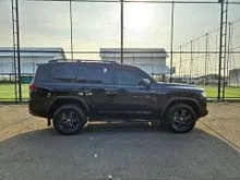 2023 Toyota Land Cruiser 3.3 300 GR-S (Premium Colour) SUV