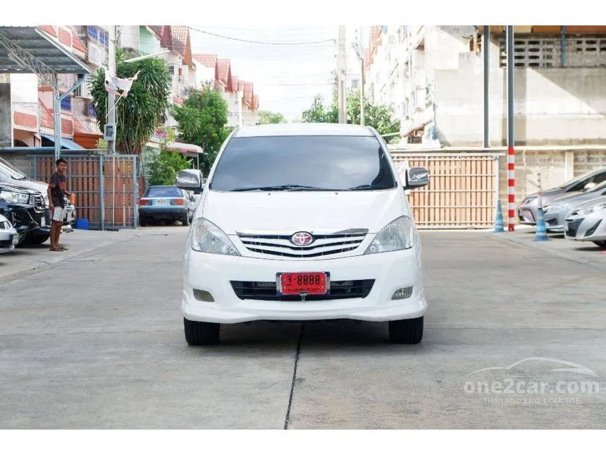 2011 Toyota INNOVA G Wagon