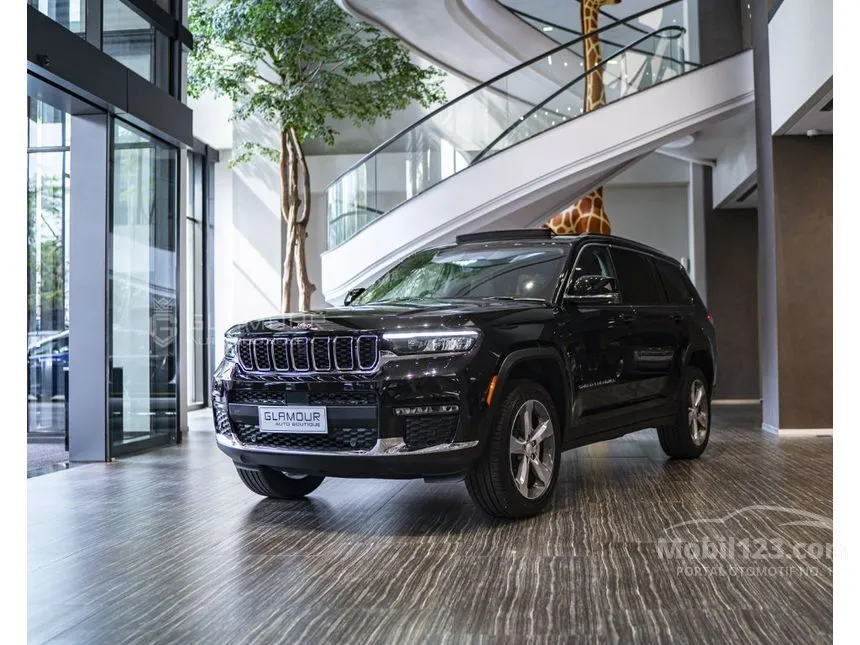 Jual Mobil Jeep Grand Cherokee 2023 Limited 3.6 di DKI Jakarta Automatic SUV Hitam Rp 2.000.000.000