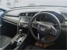 Civic Hatchback 2018 siap geber maximal
