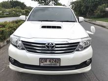 2012 Toyota Fortuner 3.0 (ปี 12-15) V SUV AT