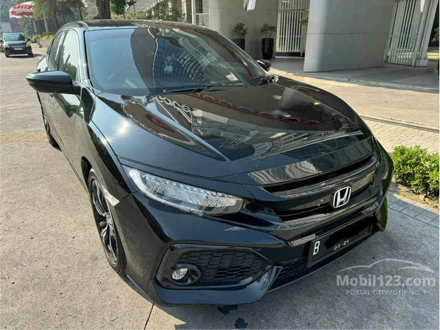 Jual Mobil Honda Civic 2019 E 1.5 di DKI Jakarta Automatic Hatchback Hitam Rp 385.000.000