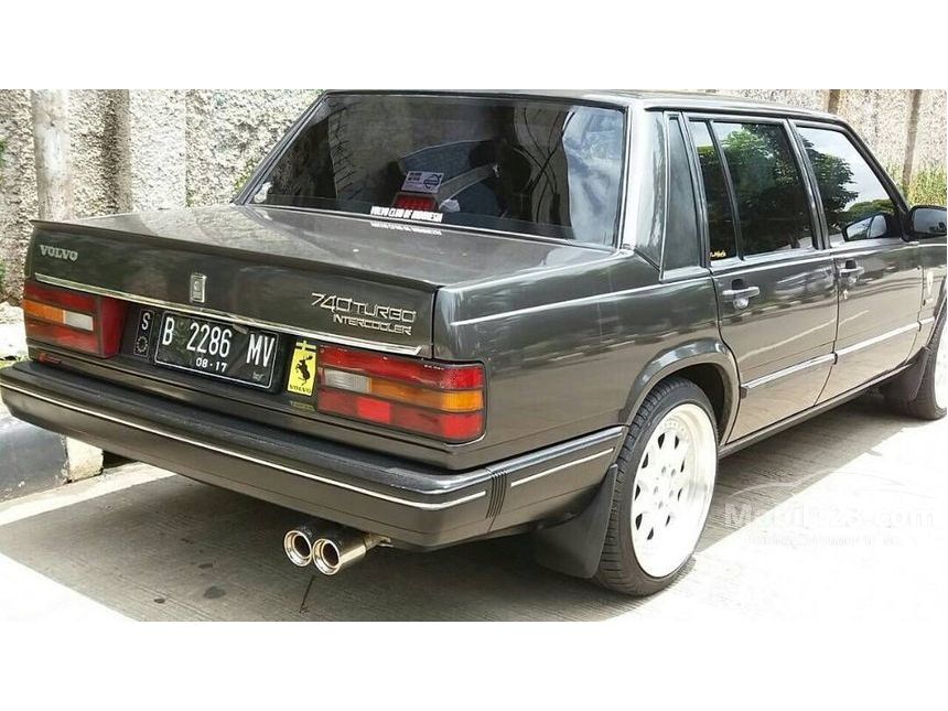  Jual  Mobil  Volvo 740 1990 3 0 di  DKI Jakarta  Automatic 