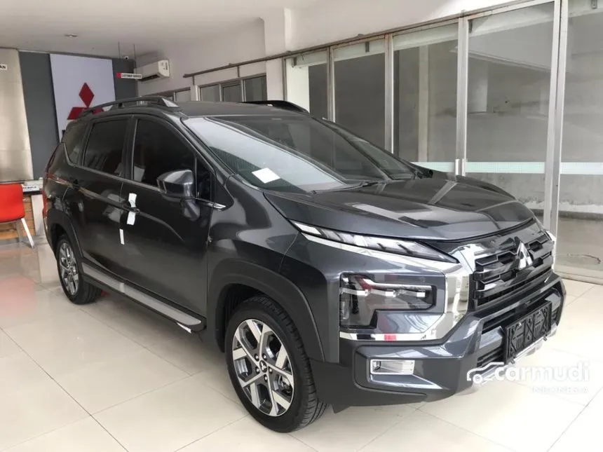 Jual Mobil Mitsubishi Xpander 2024 CROSS Premium Package 1.5 di DKI Jakarta Automatic Wagon Abu