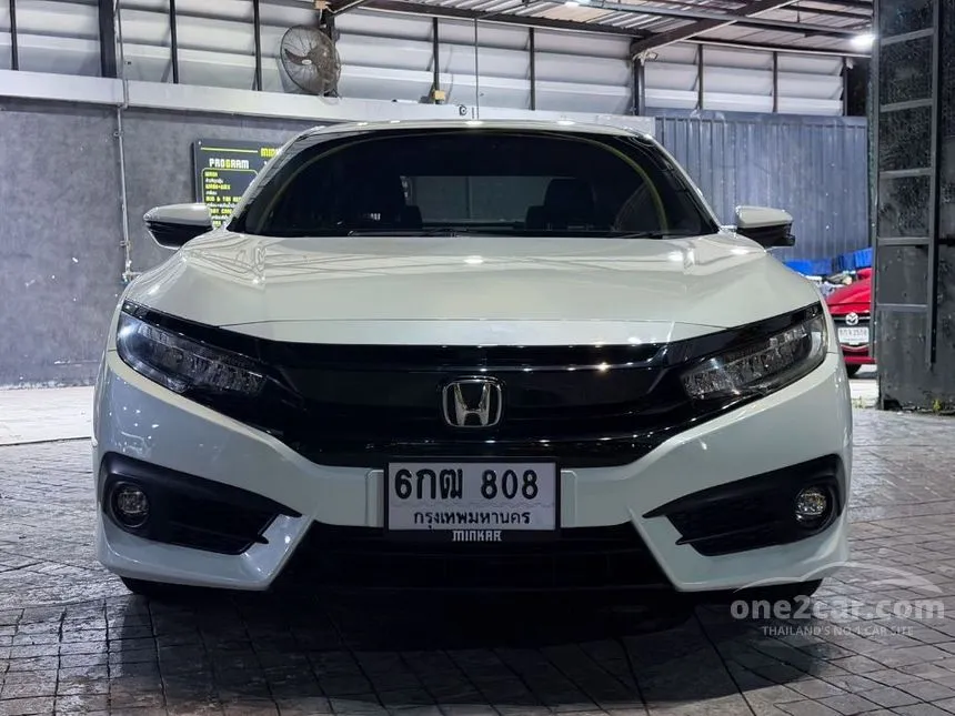 2017 Honda CIVIC Turbo RS Sedan