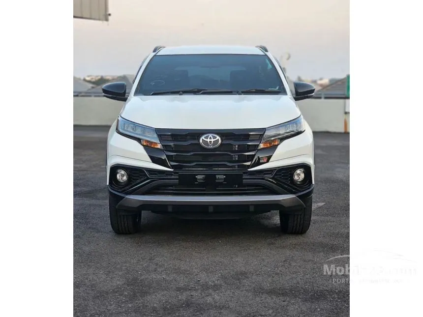 Jual Mobil Toyota Rush 2024 GR Sport 1.5 di Jawa Barat Automatic SUV Putih Rp 271.600.000