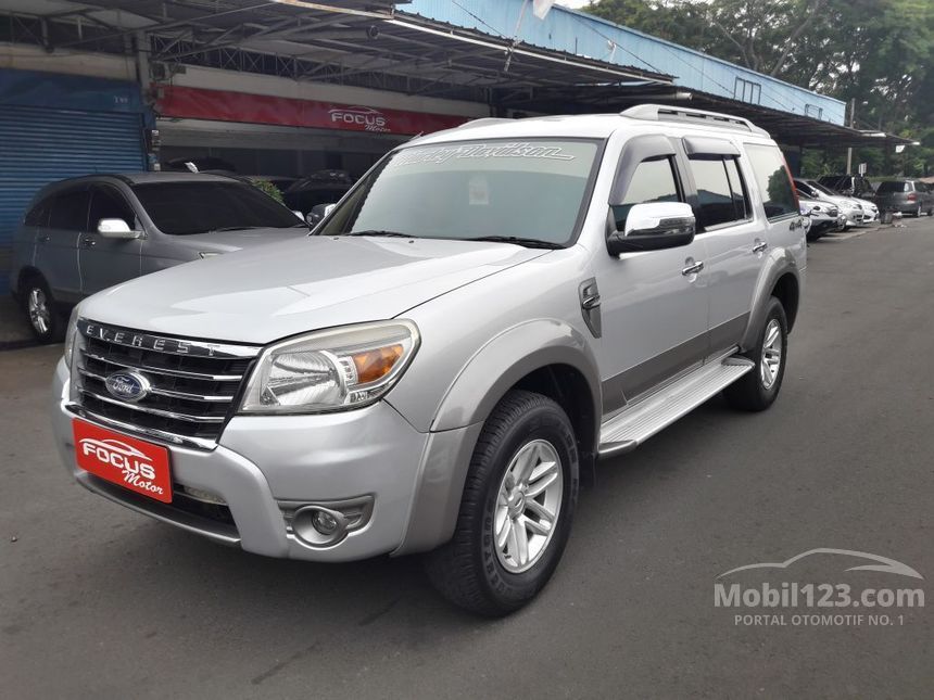 Jual Mobil Ford Everest 2012 XLT XLT XLT 2.5 di DKI 