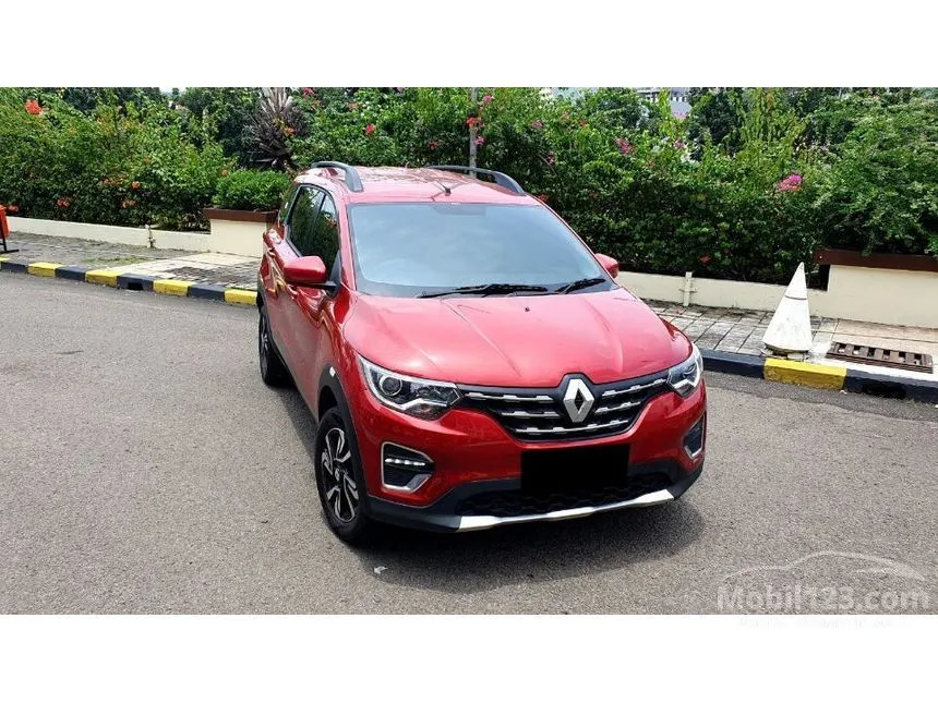 Jual Mobil Renault Triber 2020 RXT 1.0 di DKI Jakarta Automatic Wagon Merah Rp 110.000.000