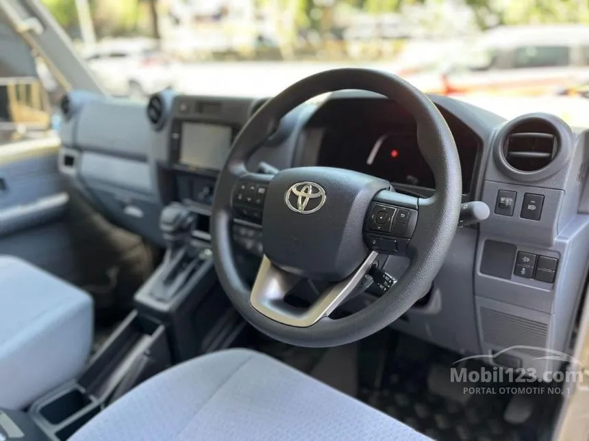 2026 Toyota Land Cruiser 70 GXL Double Cab Pickup