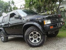 1996 Nissan Terrano 2.4 SGX SUV