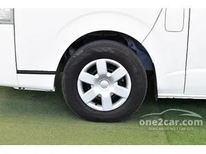 2017 Toyota HIACE 3.0 D4D Van