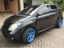 2005 Toyota IST 1.5 Hatchback