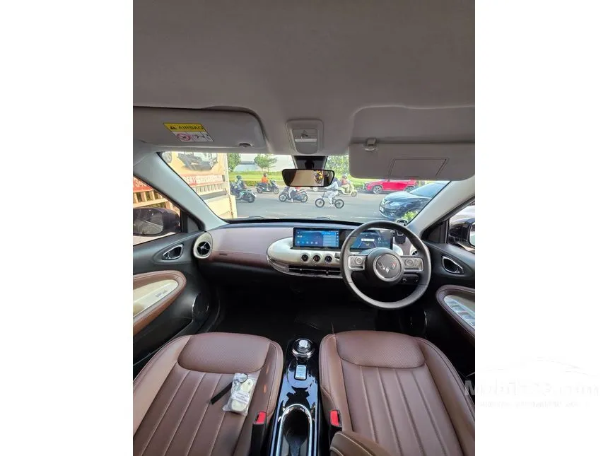 2024 Wuling Binguo EV 410 Premium Range AC/DC Hatchback