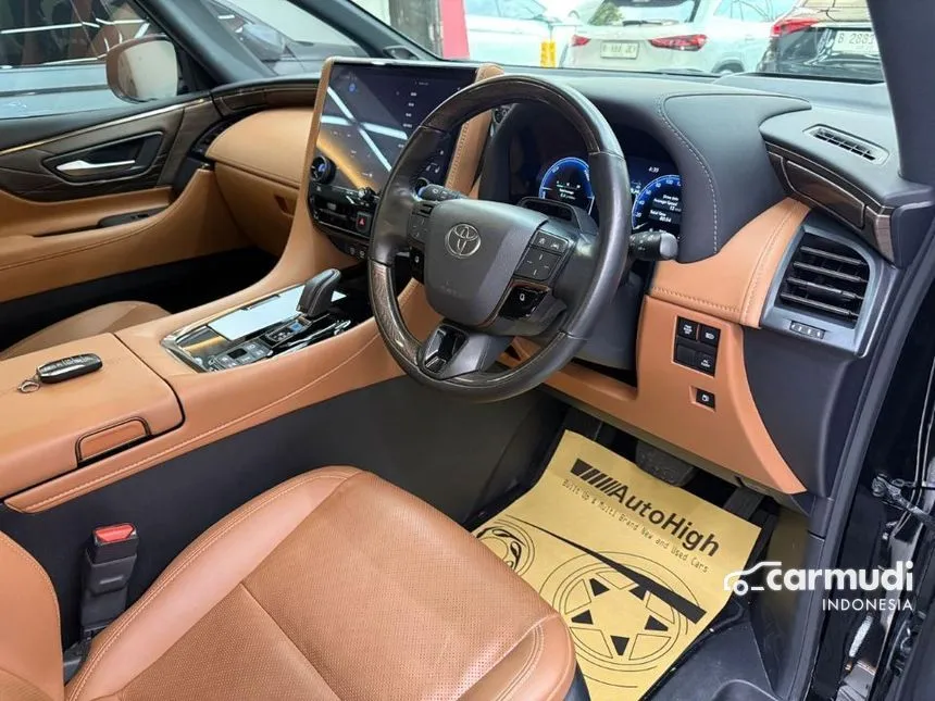 2024 Toyota Vellfire HEV Executive Lounge VIP Type MPV