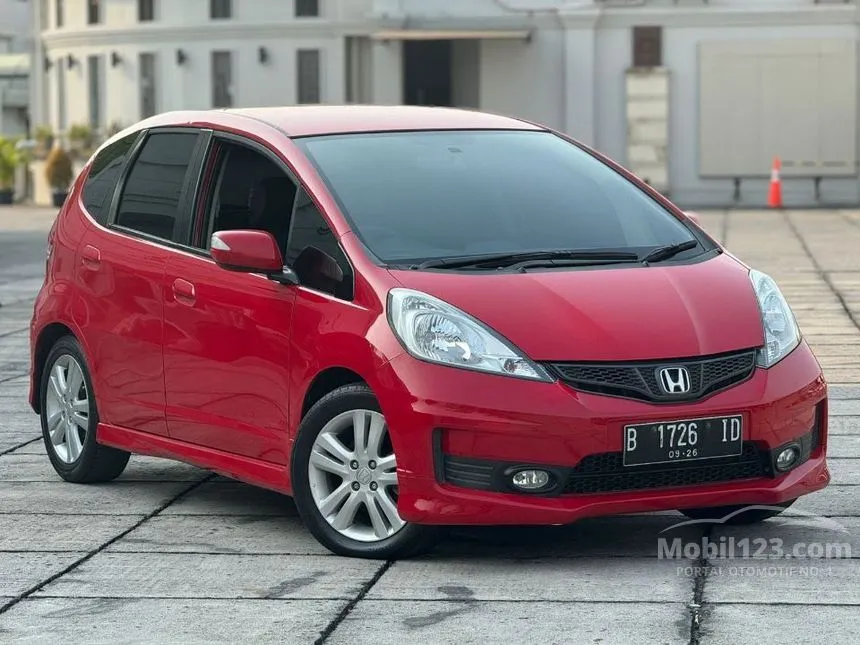 Jual Mobil Honda Jazz 2011 RS 1.5 di DKI Jakarta Automatic Hatchback Merah Rp 125.000.000