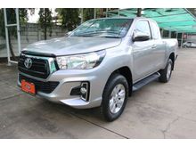2017 Toyota Hilux Revo 2.7 SMARTCAB Prerunner E Pickup