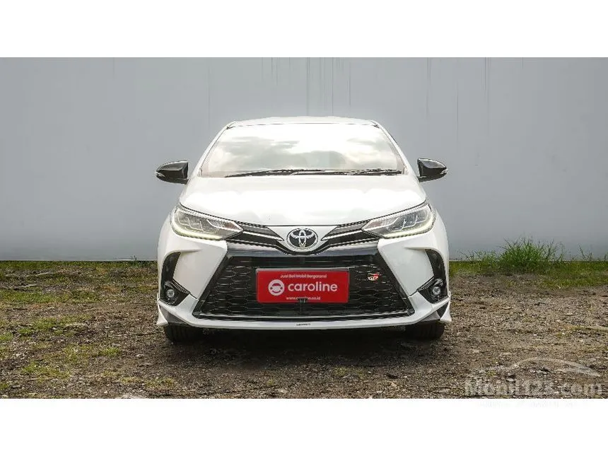 Jual Mobil Toyota Yaris 2022 GR Sport 3 AB 1.5 di Banten Automatic Hatchback Putih Rp 244.000.000