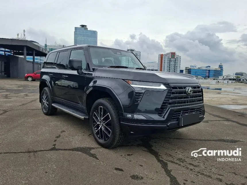 Jual Mobil Lexus GX 550 2024 Overtrail 3.4 di DKI Jakarta Automatic SUV Hitam Rp 4.150.000.000