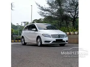 2013 Mercedes-Benz B200 1.6 Urban Hatchback