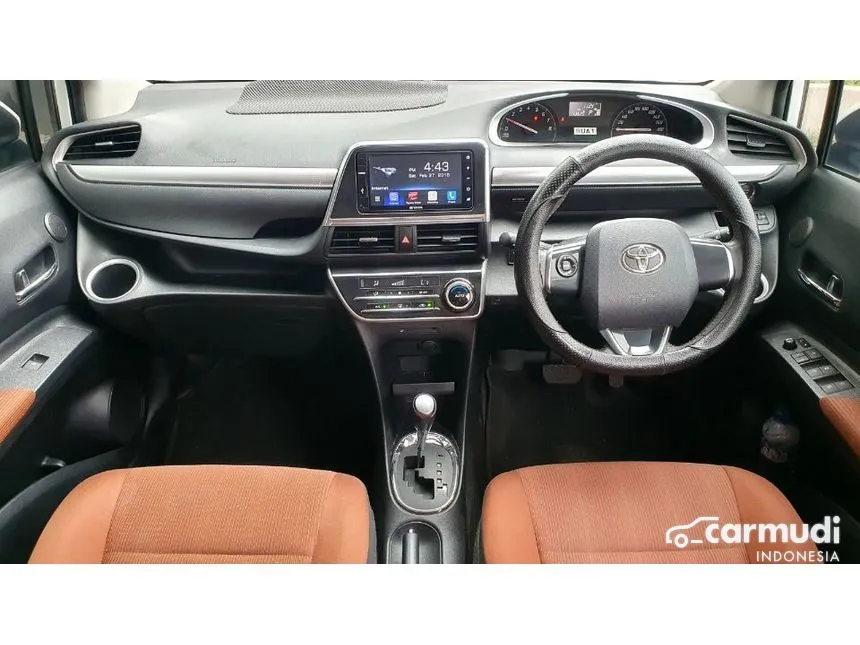 2017 Toyota Sienta V MPV