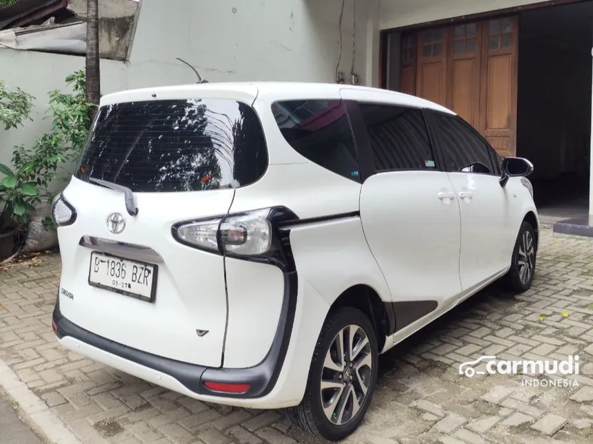 2017 Toyota Sienta V MPV