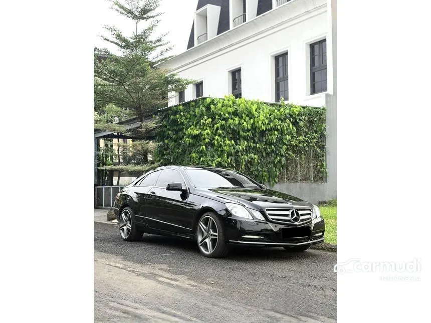2011 Mercedes-Benz E250 AMG CGI Coupe