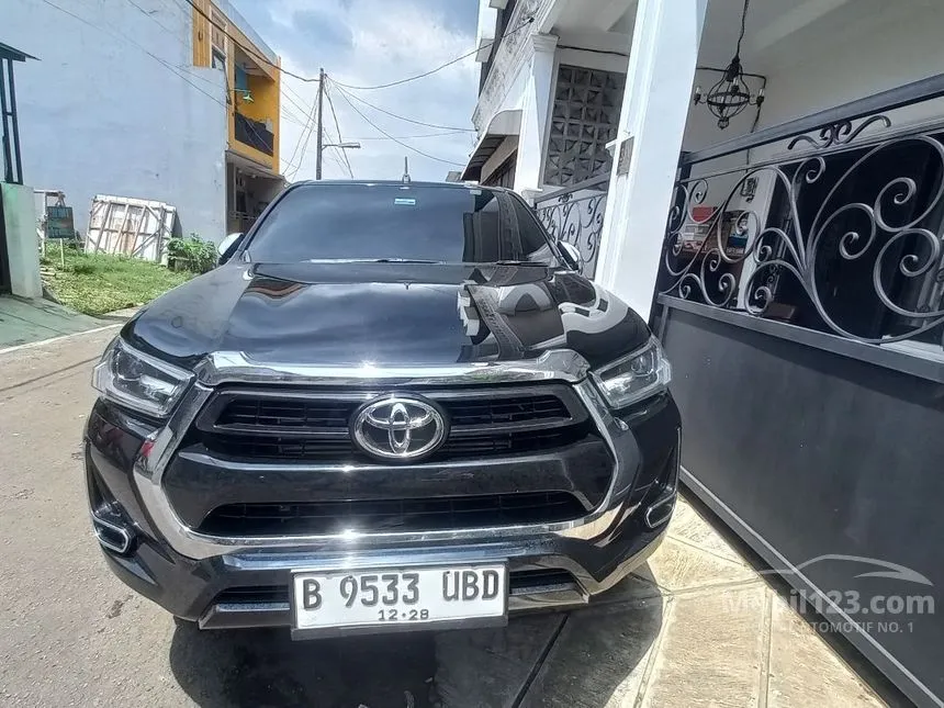 Jual Mobil Toyota Hilux 2023 V Double Cab 4X4 2.4 di DKI Jakarta Automatic Pickup Hitam Rp 470.000.000