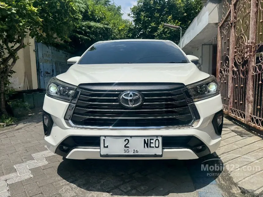 Jual Mobil Toyota Kijang Innova 2021 V 2.4 di Jawa Timur Automatic MPV Putih Rp 425.000.000