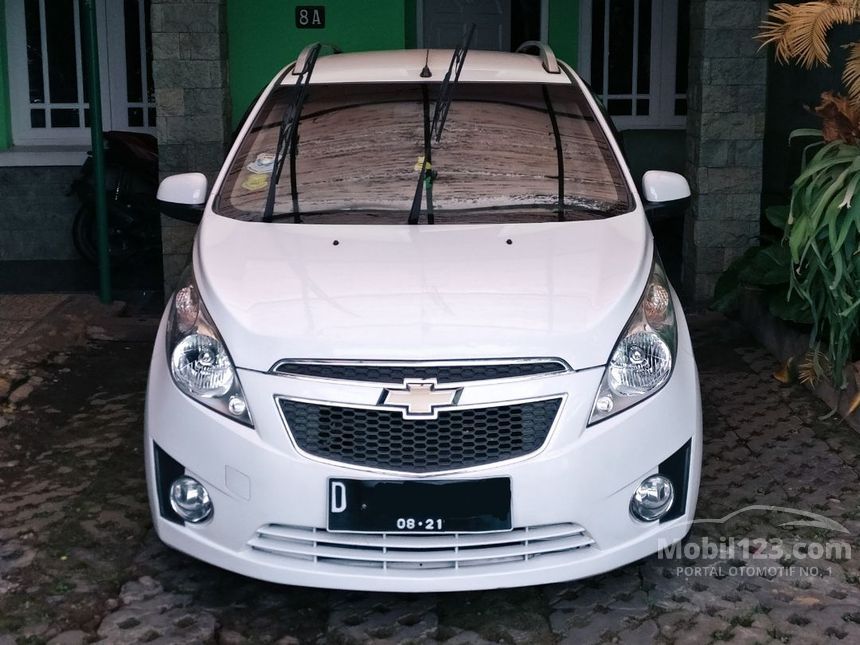 Jual Mobil  Chevrolet  Spark  2011 LT 1 2 di Jawa Barat 