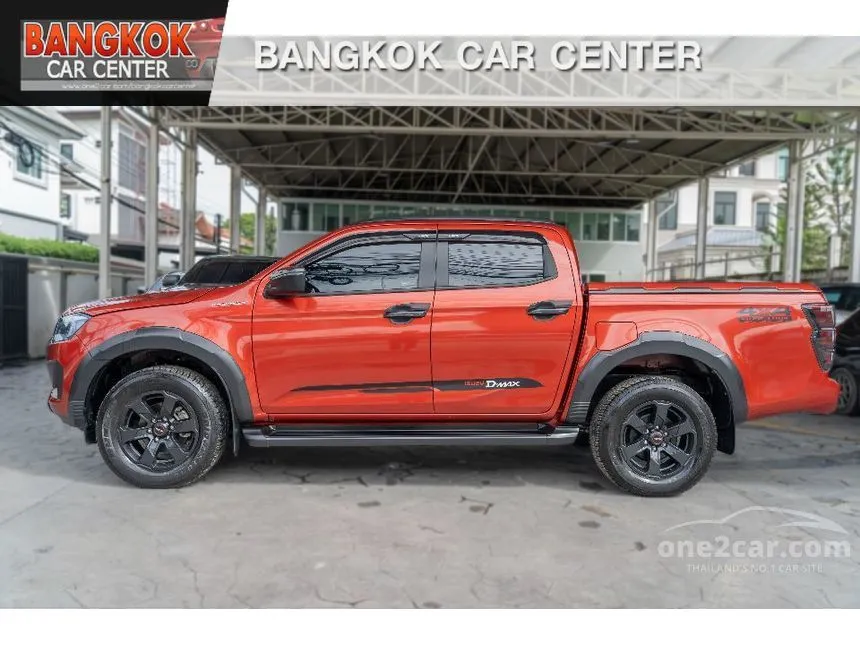 2024 Isuzu D-MAX Vcross M Cab-4 Pickup
