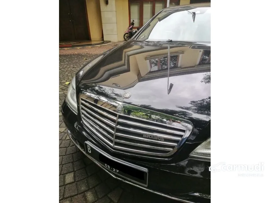 2011 Mercedes-Benz S300 L Solitaire Sedan