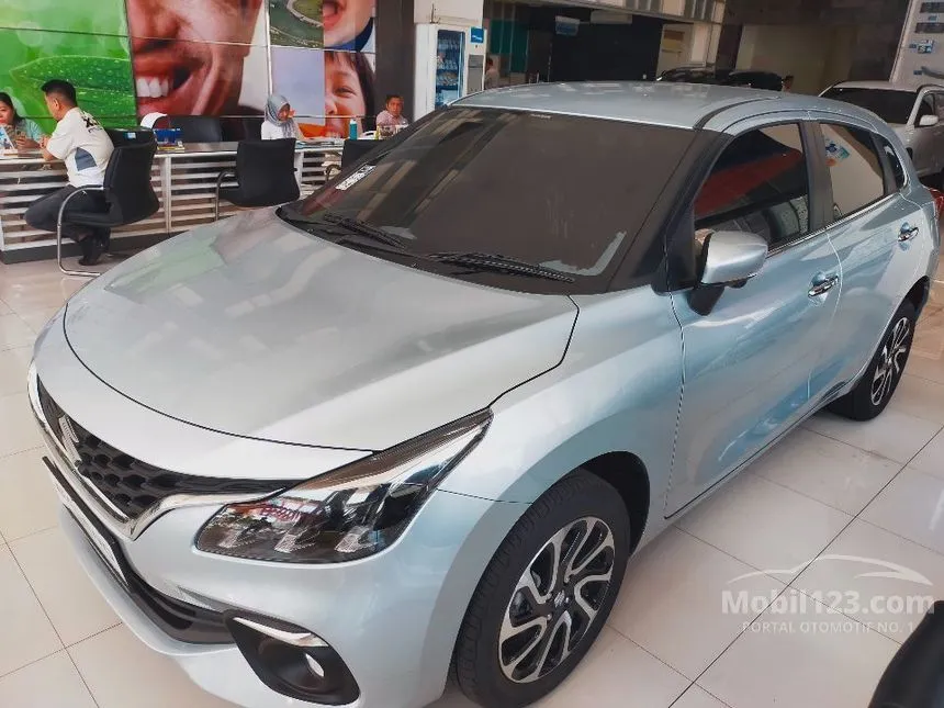 Jual Mobil Suzuki Baleno 2024 1.5 di Jawa Timur Automatic Hatchback Silver Rp 230.000.000