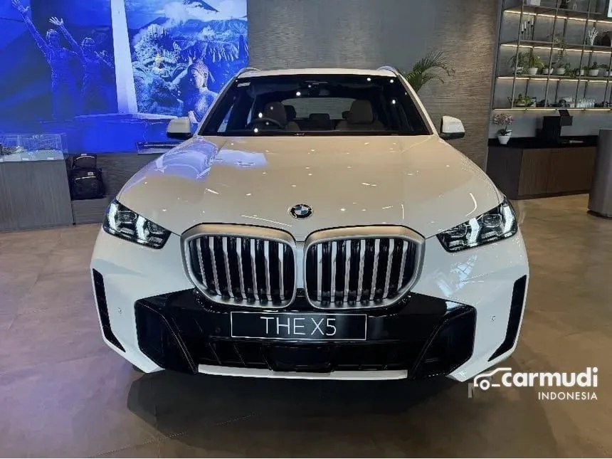 Jual Mobil BMW X5 2024 xDrive40i M Sport 3.0 di DKI Jakarta Automatic SUV Putih Rp 1.960.000.000