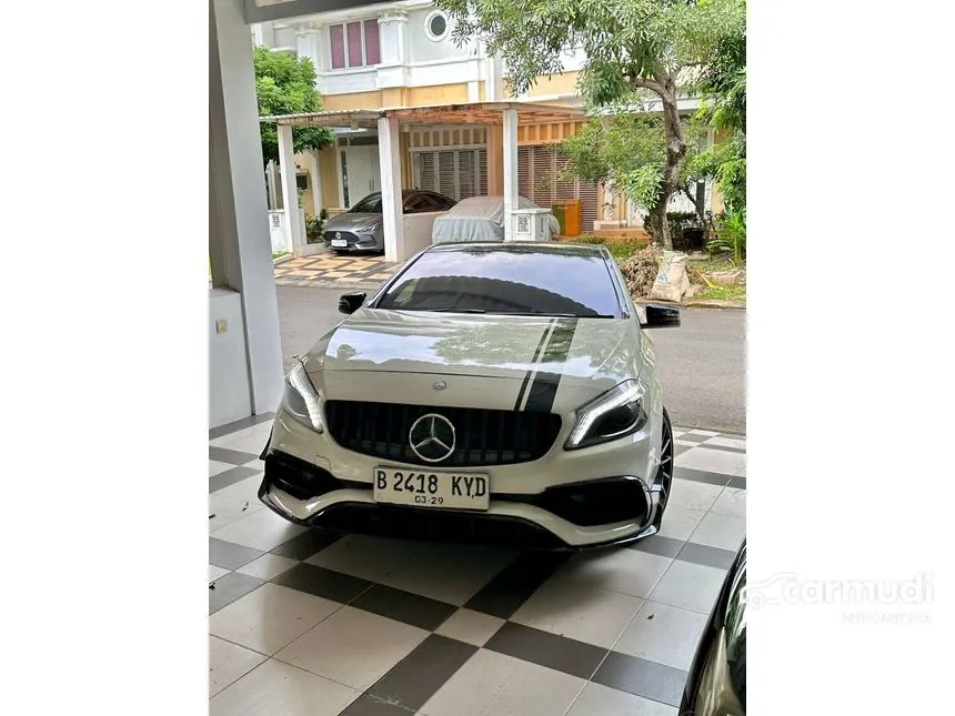 2015 Mercedes-Benz AMG A45 4MATIC Hatchback