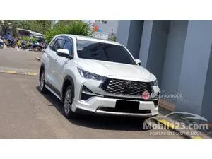 2025 Toyota Kijang Innova Zenix 2.0 Q HV TSS ( Premium Color) MPV