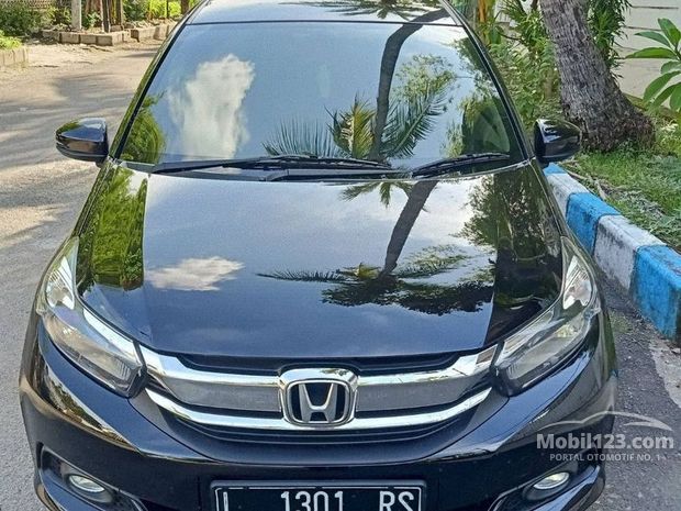 Honda Mobilio  E Mobil bekas  dijual di Surabaya  Jawa timur 