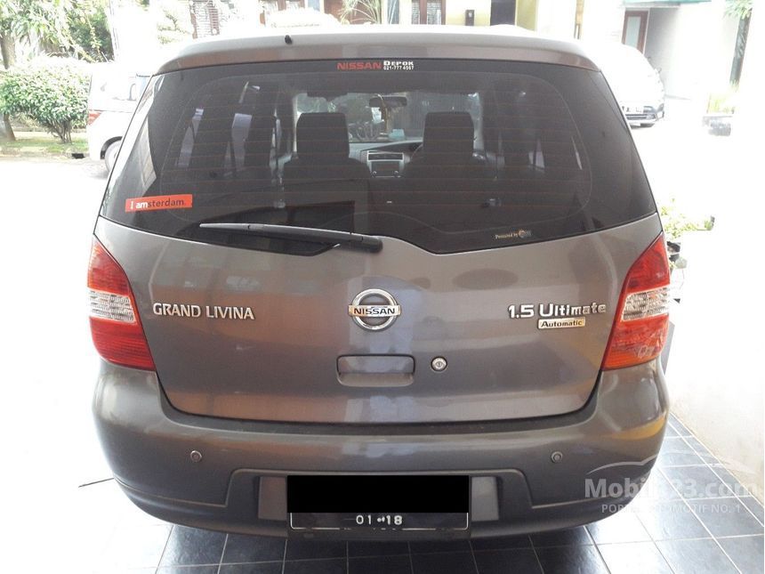 2012 Nissan Grand Livina Ultimate MPV