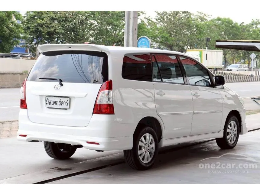 2012 Toyota INNOVA G Option Wagon