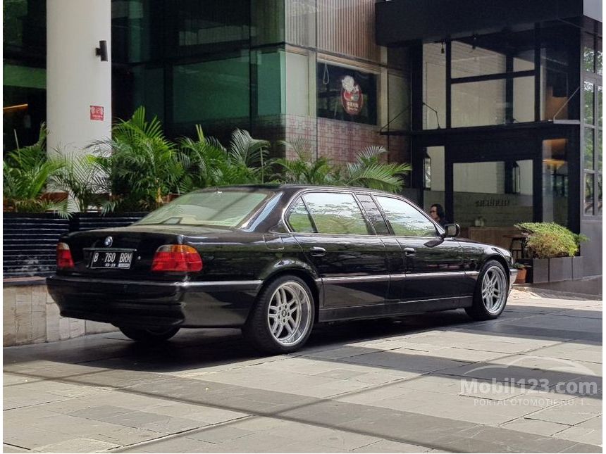Jual Mobil BMW 7 series 2001 L7 5.4 di DKI Jakarta Automatic Sedan ...
