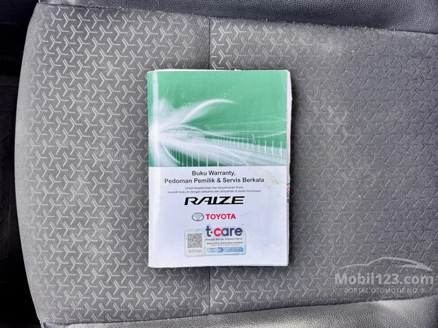 2022 Toyota Raize GR Sport (1 Tone) SUV