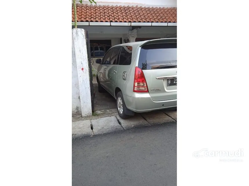 2004 Toyota Kijang Innova V MPV