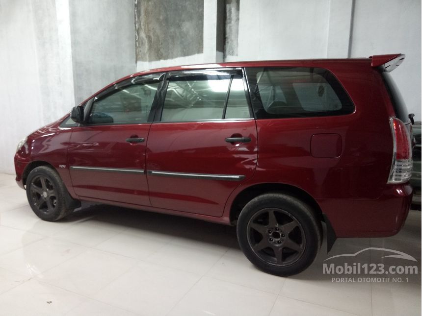 Jual Mobil Toyota Kijang Innova 2005 G 2.0 di Jawa Barat 