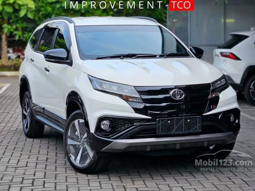 Jual Mobil Toyota Rush 2025 GR Sport 1.5 di Jawa Barat Automatic SUV Putih Rp 235.000.000