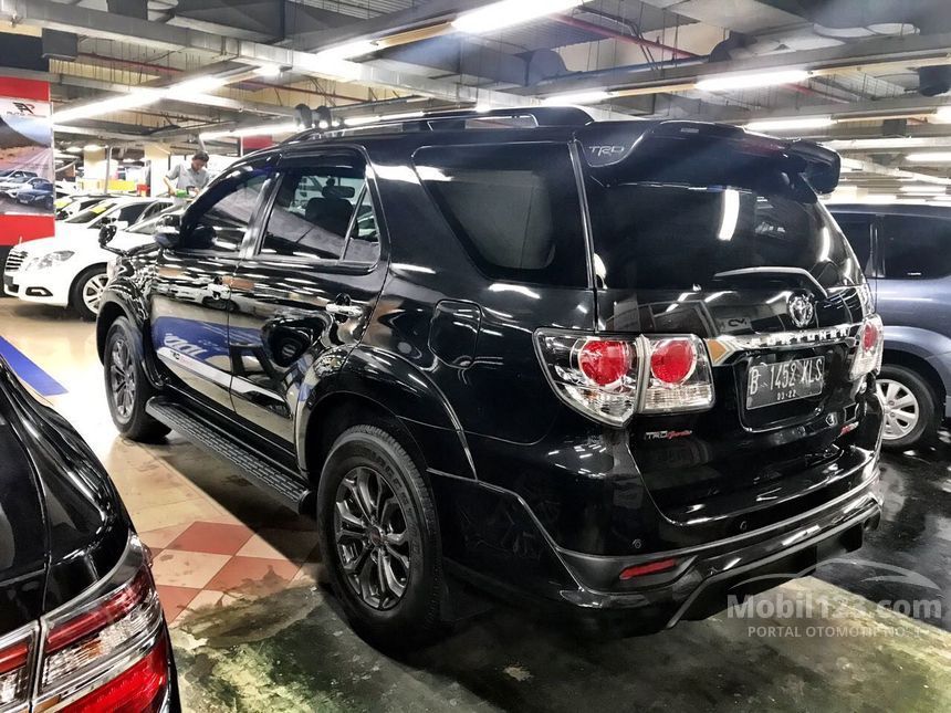 550 Gambar Mobil Fortune Gratis Terbaik
